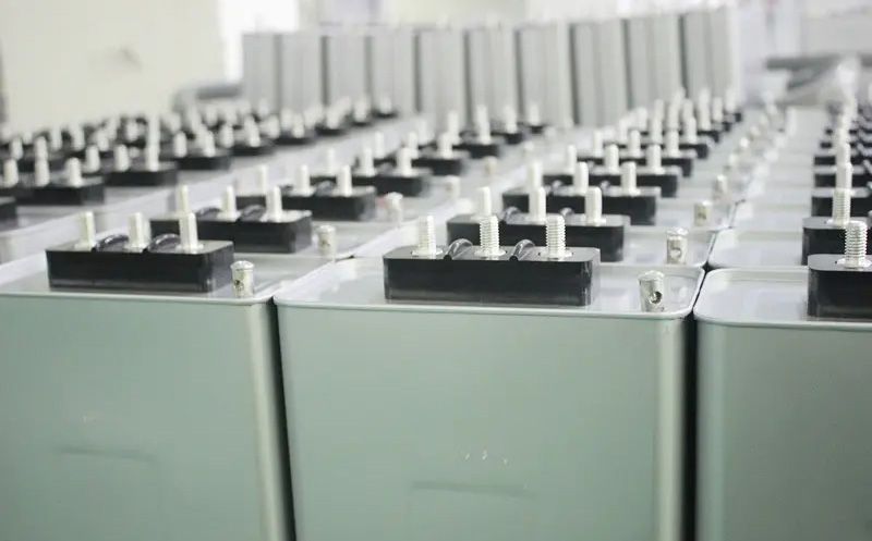 低壓電力電容器的智能化特點(diǎn)有哪些？